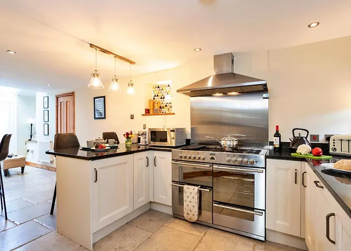 Finest Retreats - Ivy Cottage